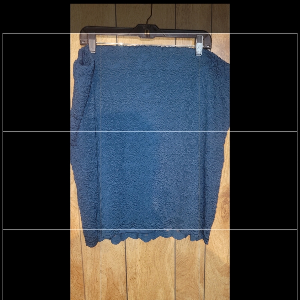 Emerald green pencil skirt with lace overlay